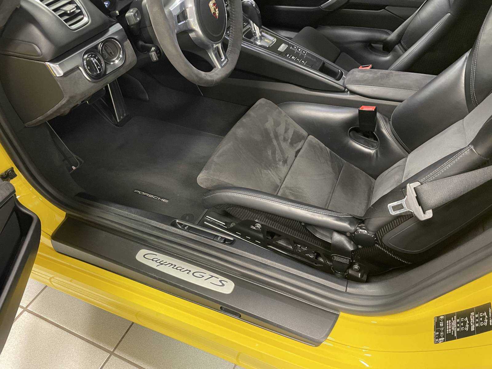 A vendre Porsche Cayman 981 phase 2 GTS à Nîmes dans le Gard