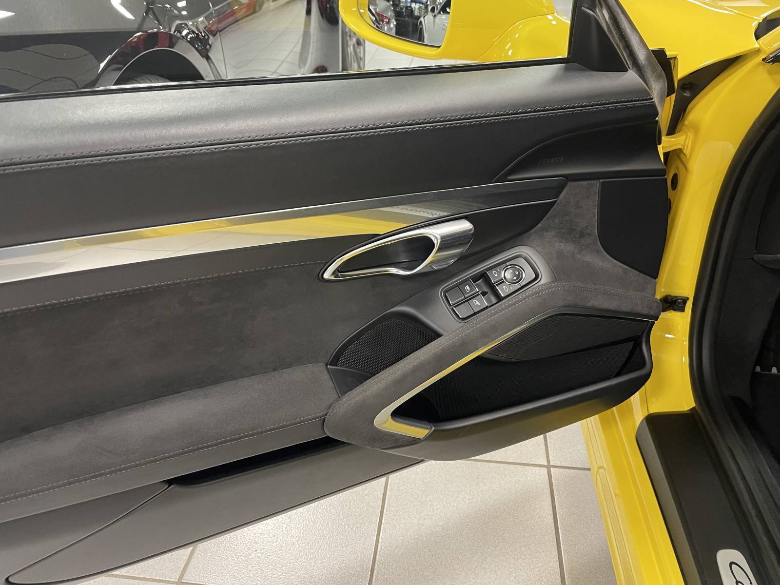 A vendre Porsche Cayman 981 phase 2 GTS à Nîmes dans le Gard