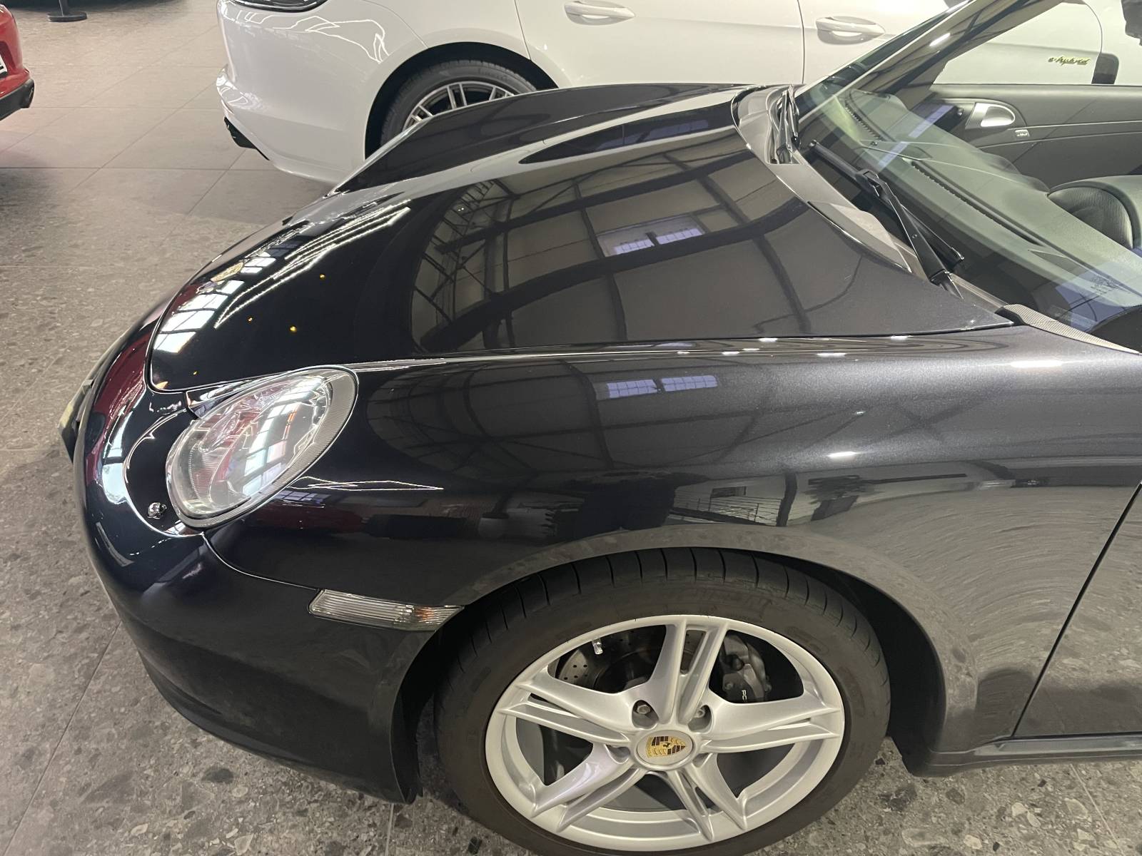 Moteur Flat-Six 2.7 L du 987, réputé pour sa fiabilité et son entretien suivi (99 955 km).