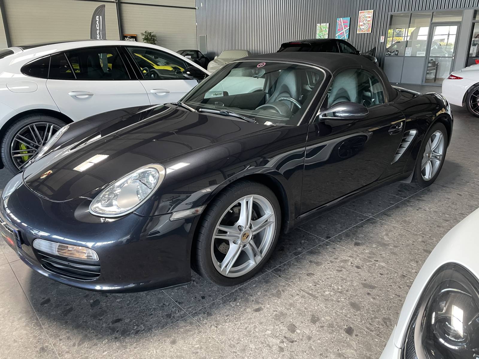Ce Porsche 987 2.7 de 99 955 km attend son nouveau propriétaire pour les routes du Gard !