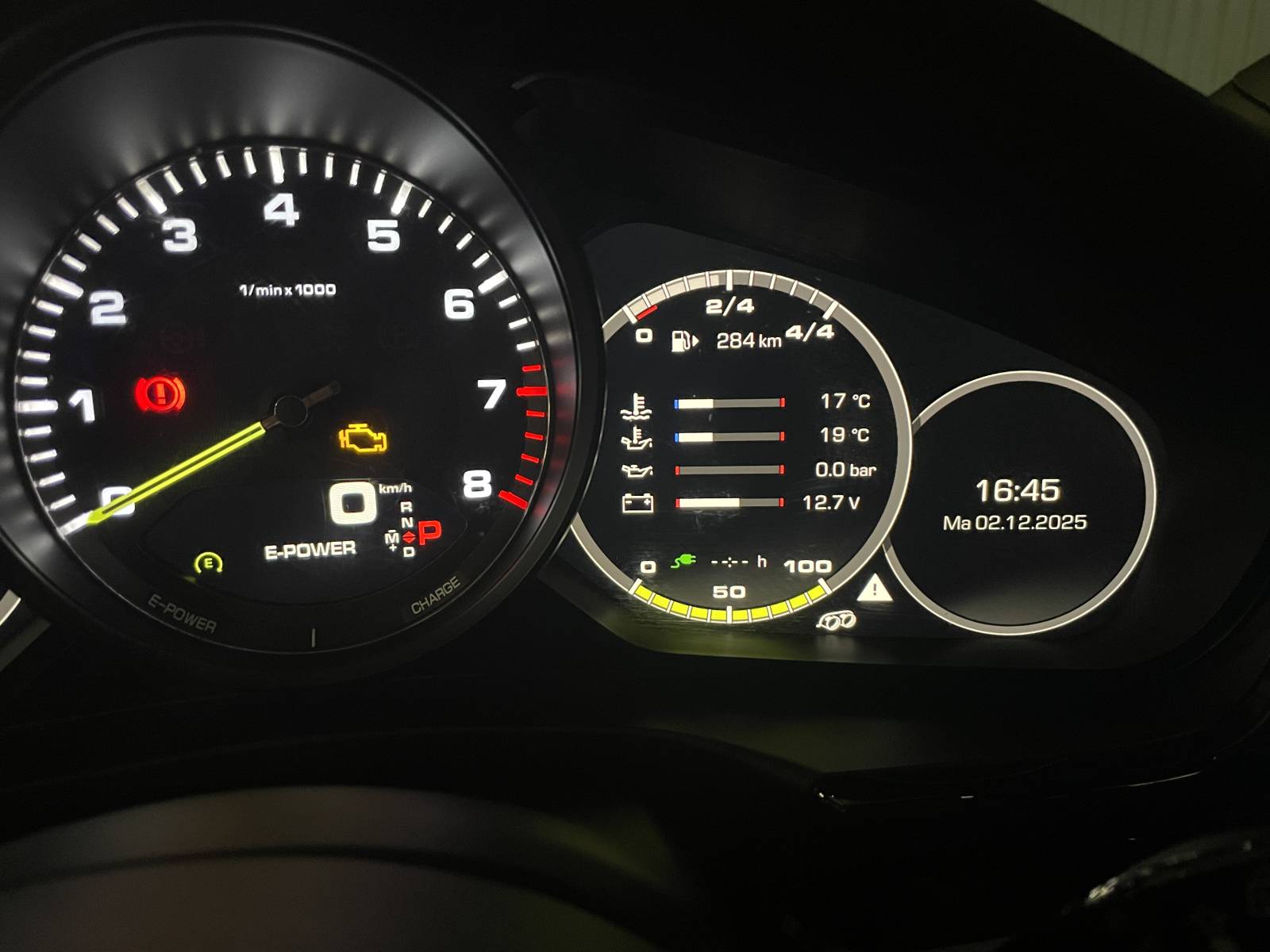 Écran 12 pouces et BOSE Sound System sur cette Porsche Panamera II SPORT TURISMO.