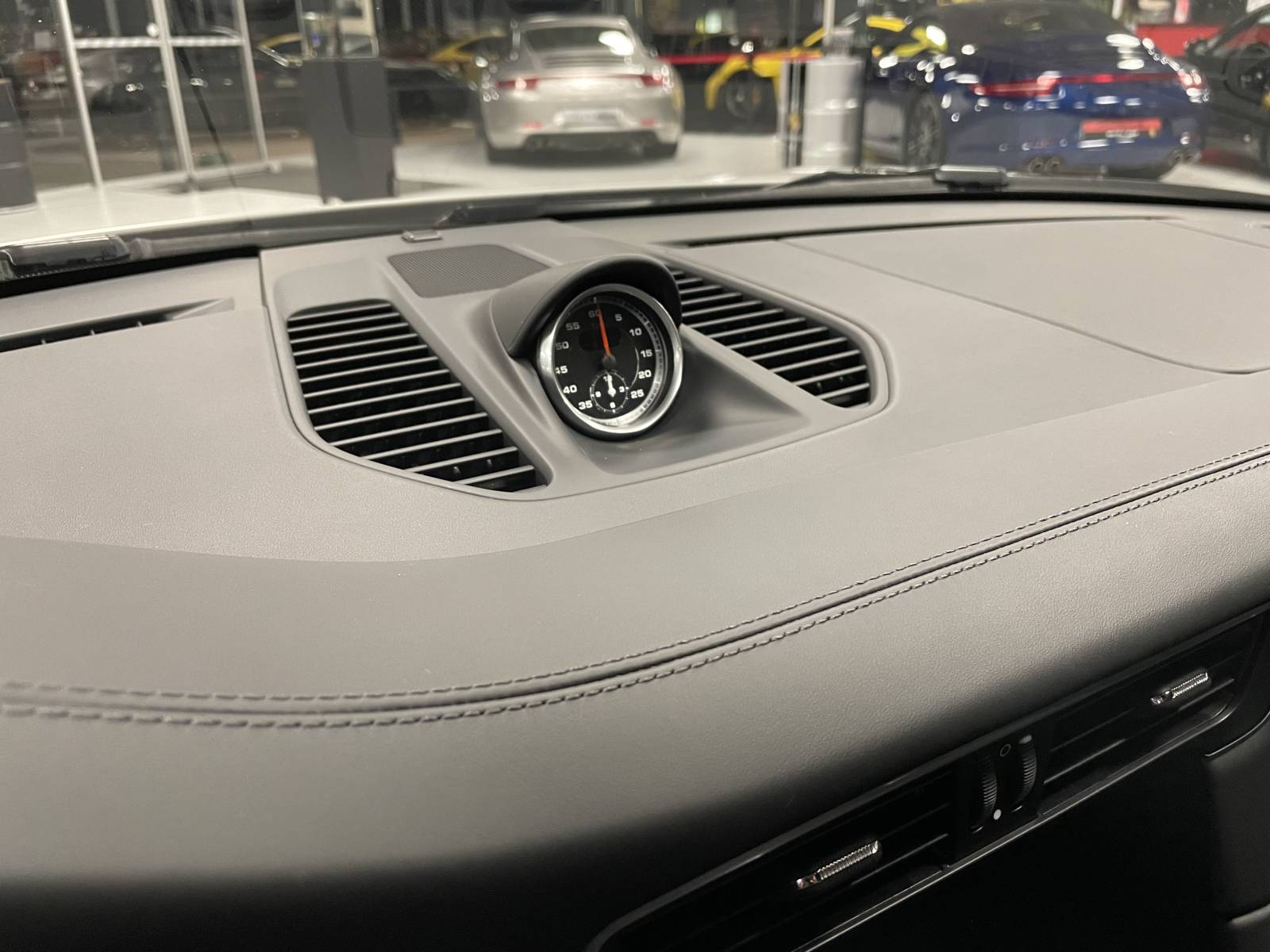 Porsche 911 type 991 phase 2 Carrera 4 GTS d'occasion à la vente à Nîmes dans le Gard