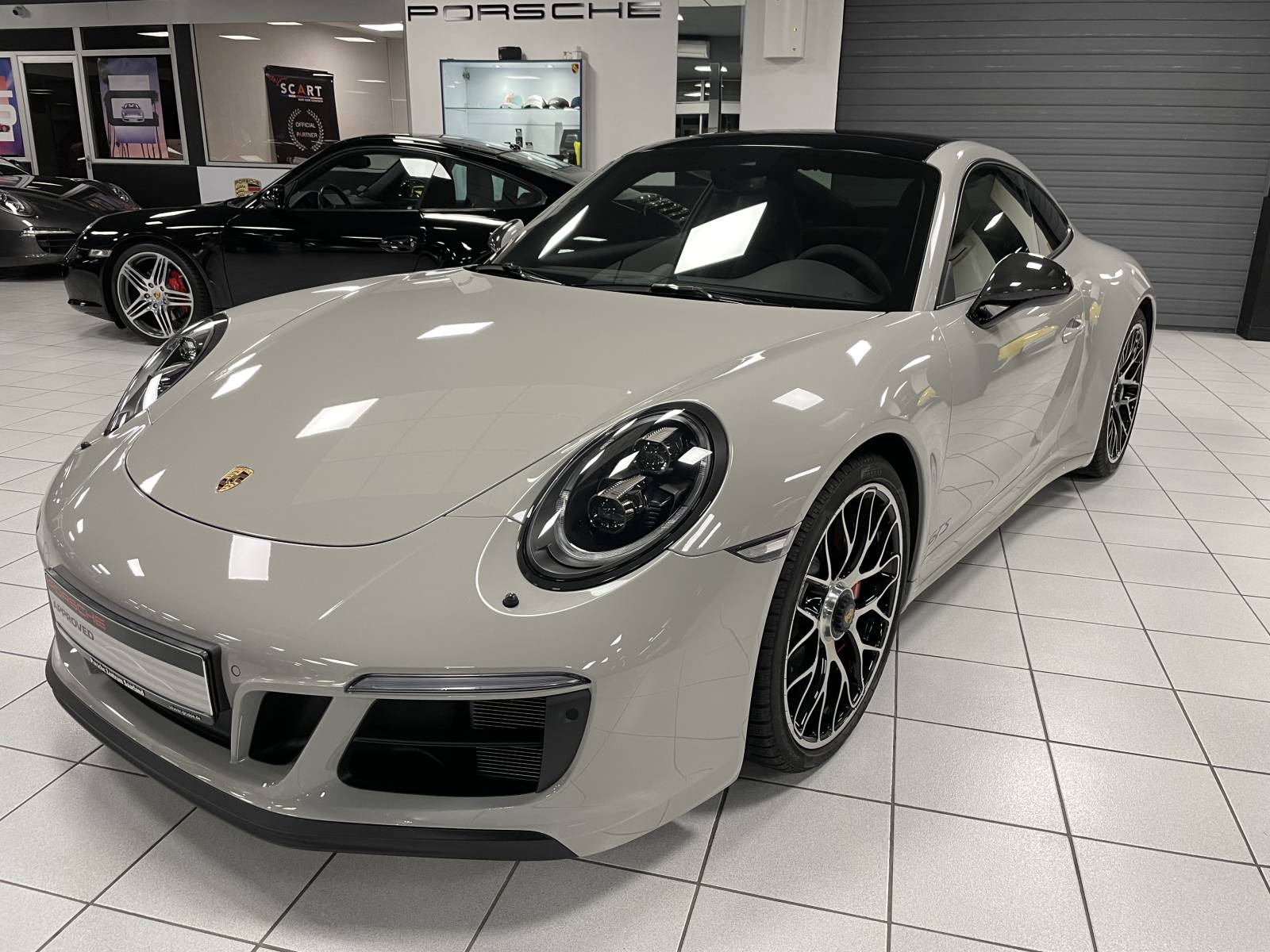 Porsche 911 type 991 phase 2 Carrera 4 GTS d'occasion à la vente à Nîmes dans le Gard