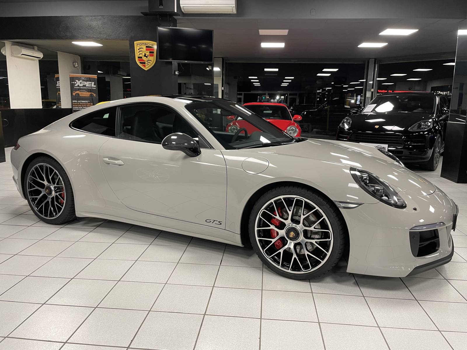 Porsche 911 type 991 phase 2 Carrera 4 GTS d'occasion à la vente à Nîmes dans le Gard