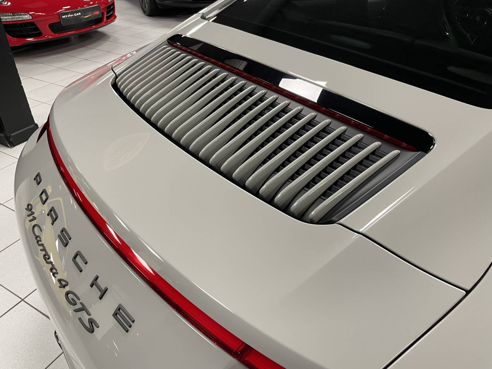 Porsche 911 type 991 phase 2 Carrera 4 GTS d'occasion à la vente à Nîmes dans le Gard