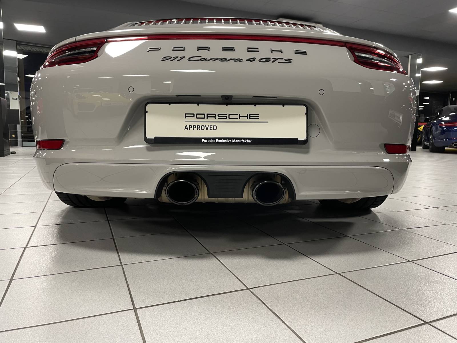 Porsche 911 type 991 phase 2 Carrera 4 GTS d'occasion à la vente à Nîmes dans le Gard