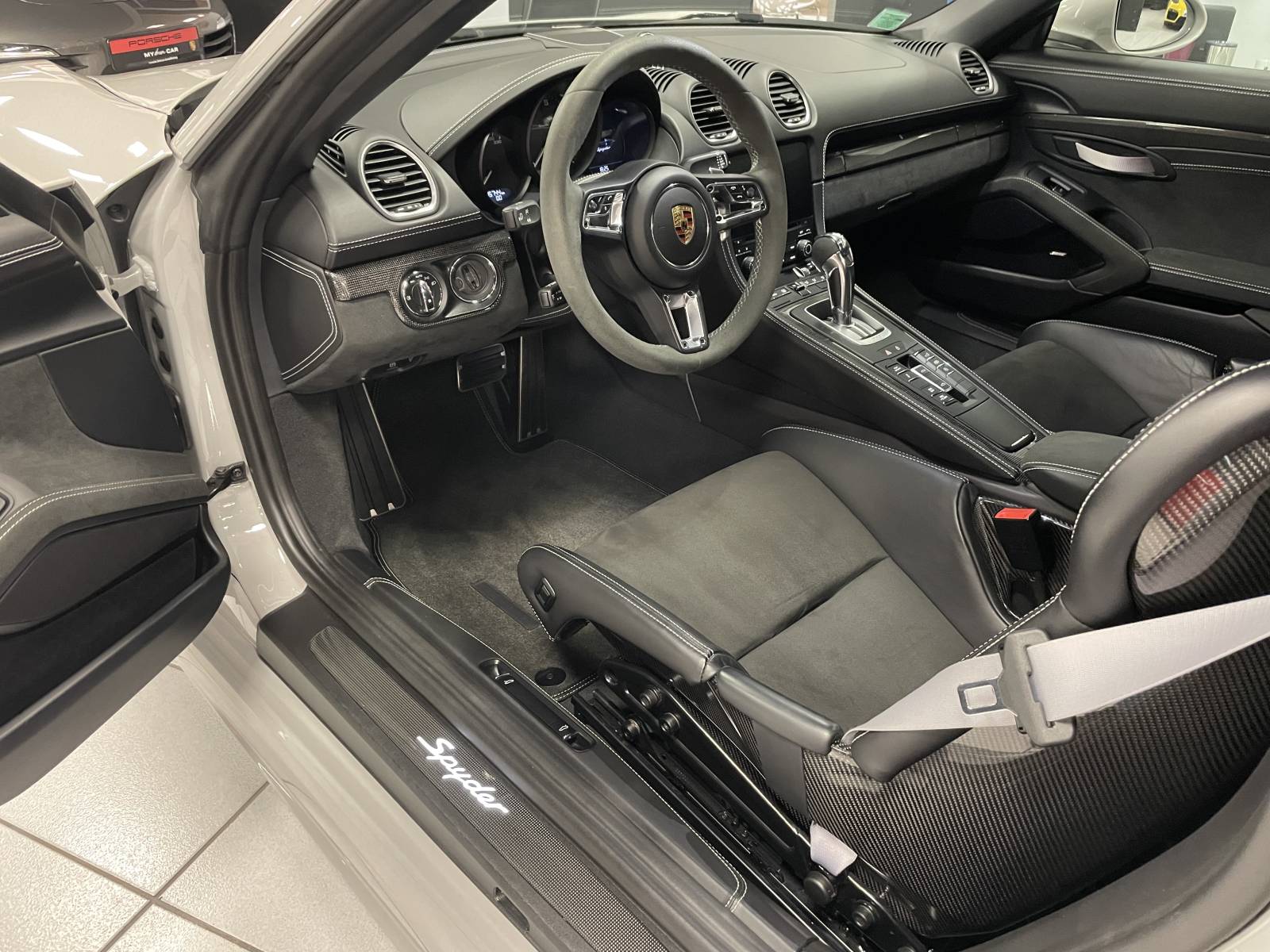 Porsche 718 Spyder d'occasion à vendre près d'Ales dans le Gard