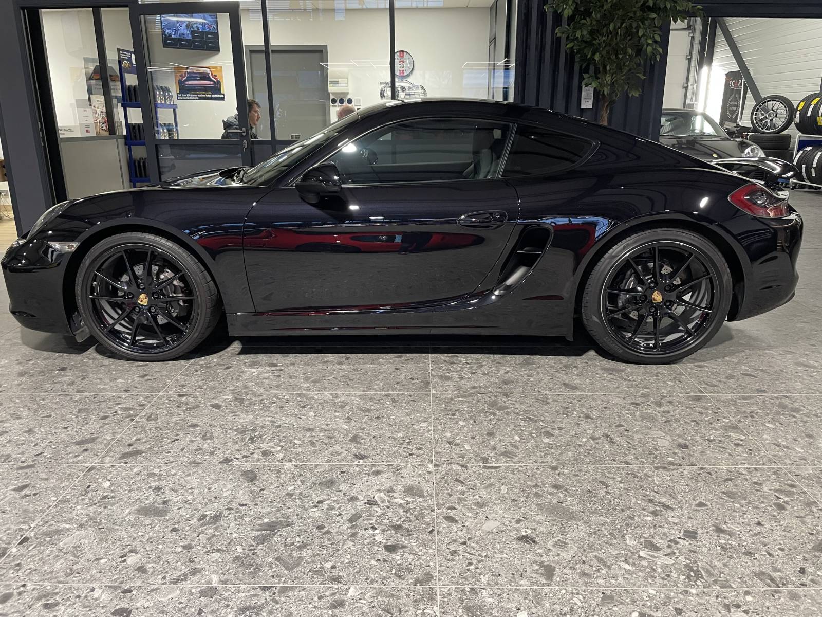 Annonce Porsche 981 Cayman black edition d'occasion à la vente