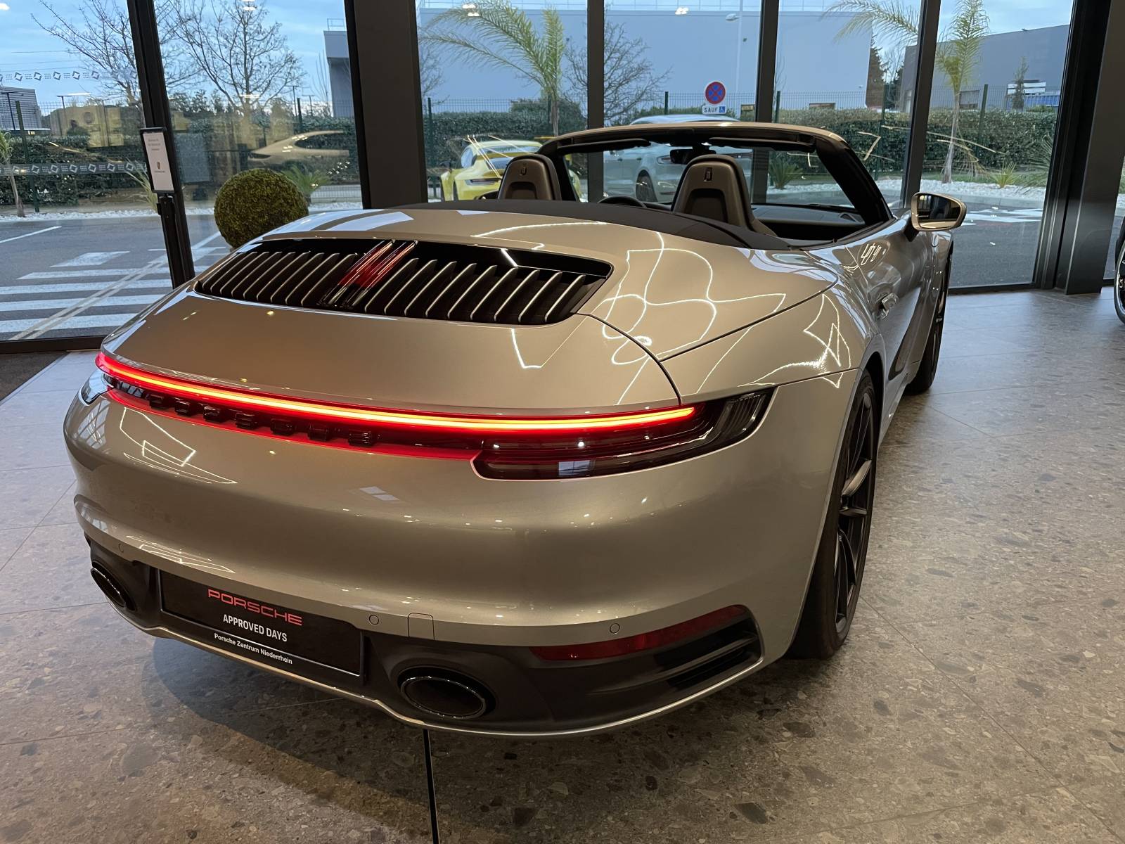Acheter une Porsche 911 type 992 Cabriolet Carrera 4S d'occasion