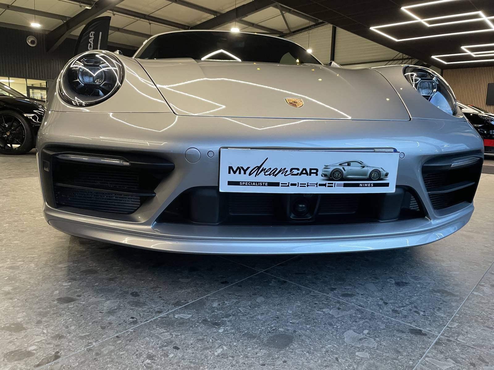 Près de Montpellier dans l' Hérault,acheter une Porsche 992 Cabriolet Carrera 4S d'occasion