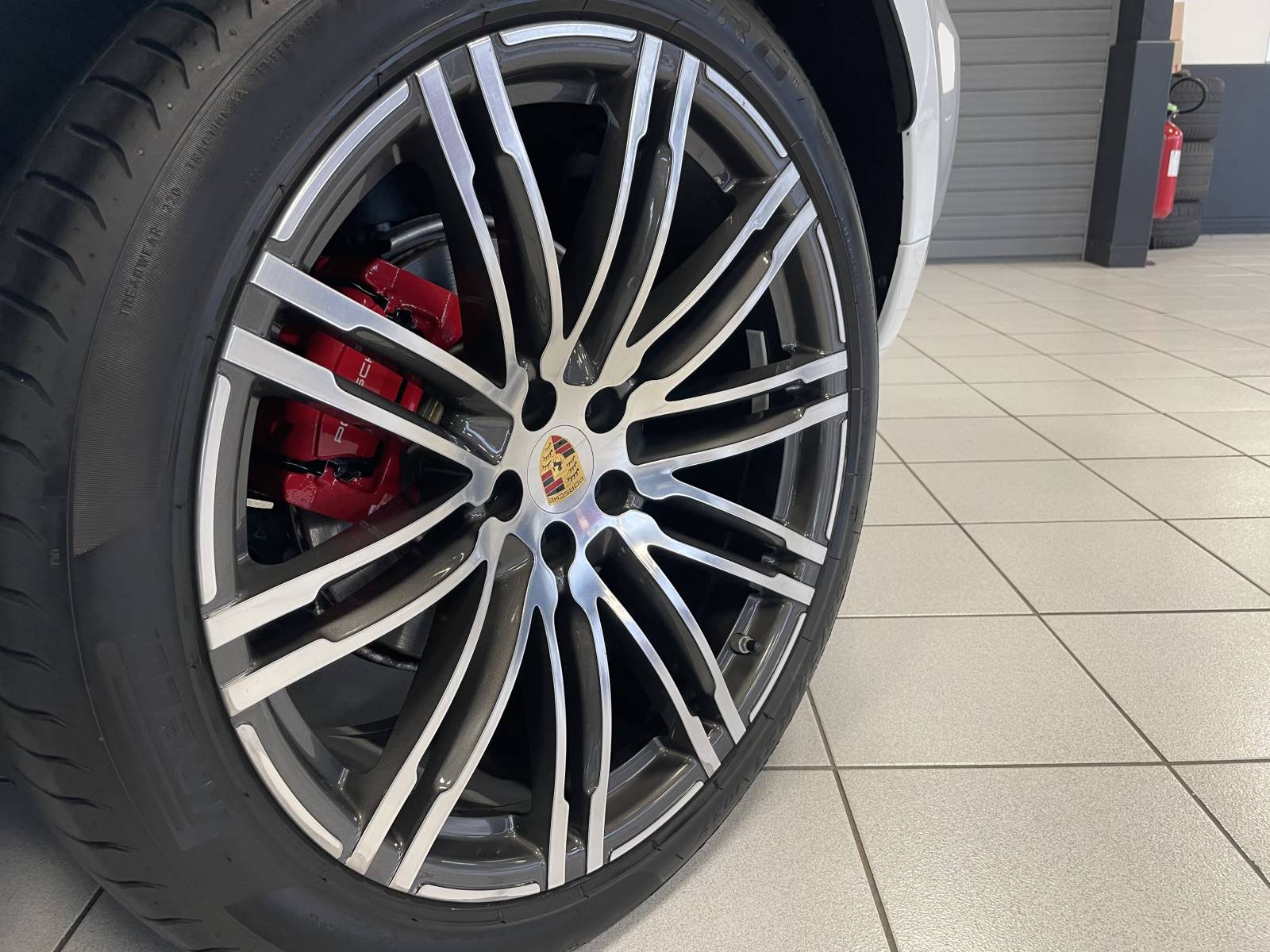 Acheter Porsche Macan à Nîmes dans le Gard.