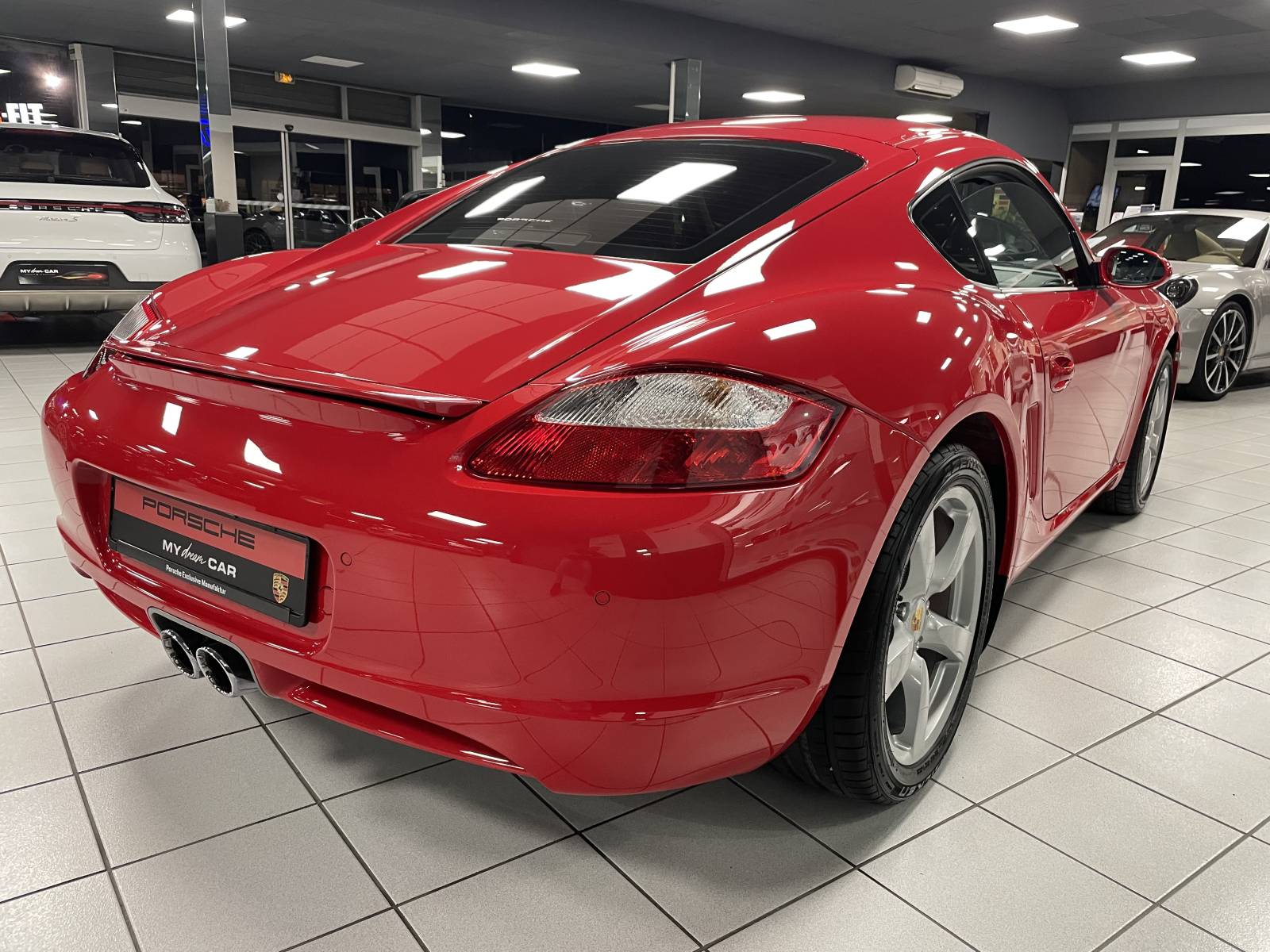 Acheter Porsche Cayman type 987 à Nîmes dans le Gard.