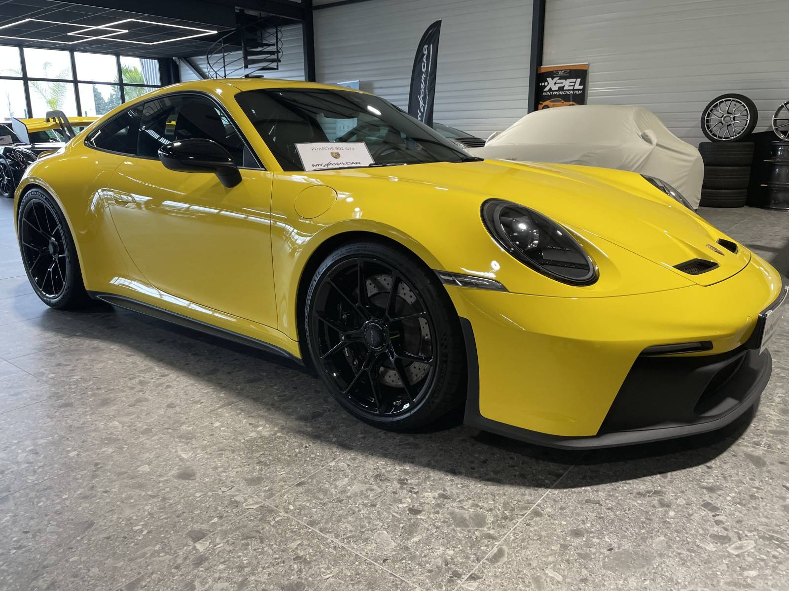 Découvrez cette magnifique Porsche 992 GT3 d'occasion à la vente à Nîmes dans le Gard.