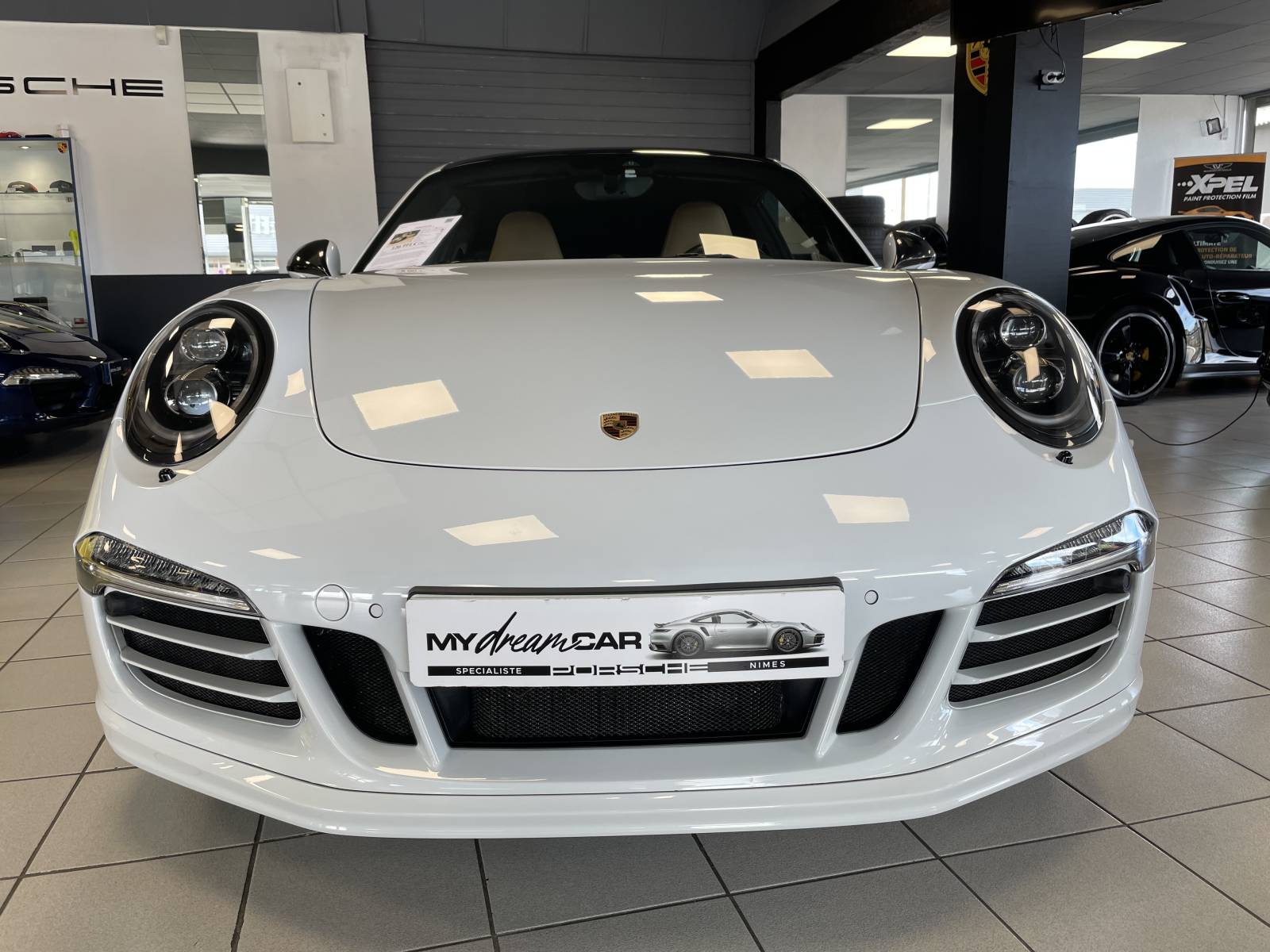 Vente Porsche Carrera 4 GTS d'occasion type 991 à Nîmes dans le Gard.