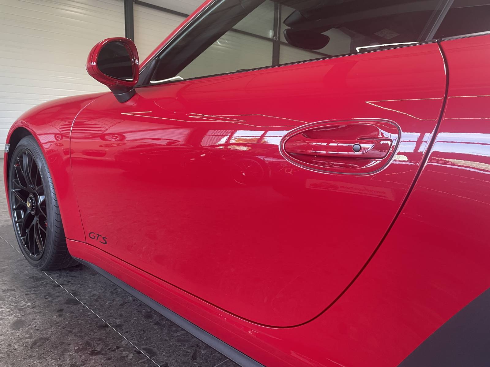 Porsche 911 991 GTS occasion Nîmes : un état collection avec 48 854 km.