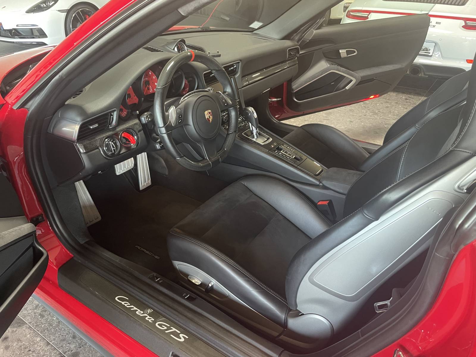 Détail du Pack SportDesign sur une Porsche 911 type 991 à Nîmes.