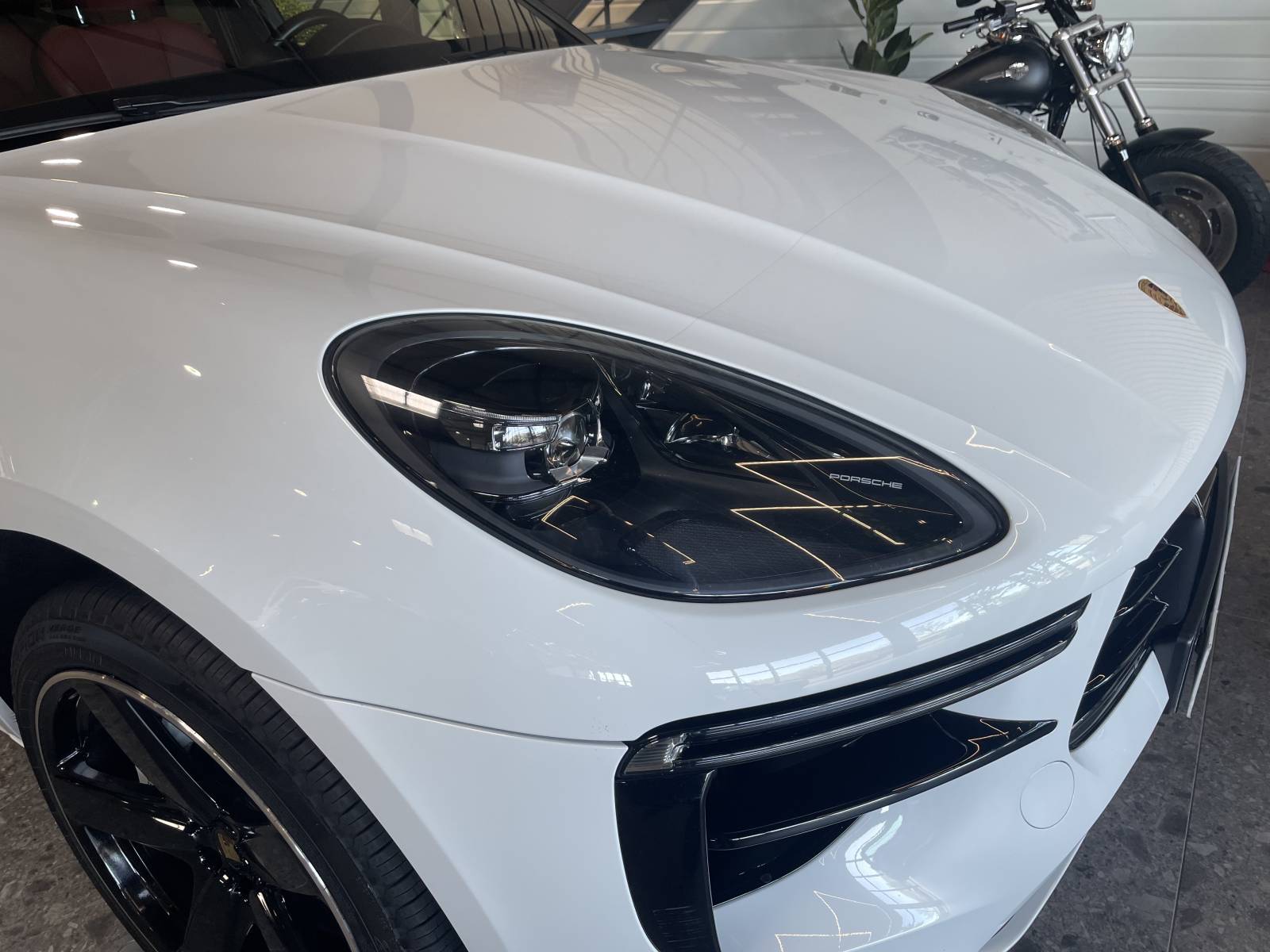 Annonce Porsche Macan Turbo d'occasion à la vente près de Montpellier dans l'Hérault