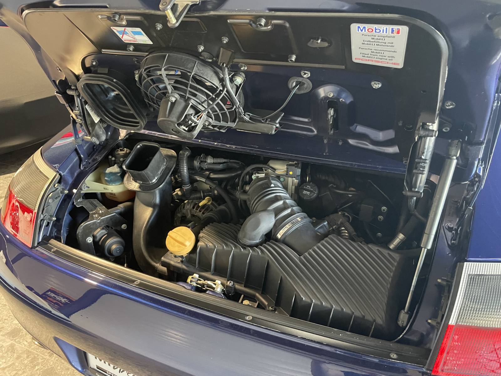 Moteur : Bloc moteur 3.6L fiable et performant, révisé par spécialiste Porsche Nîmes.
