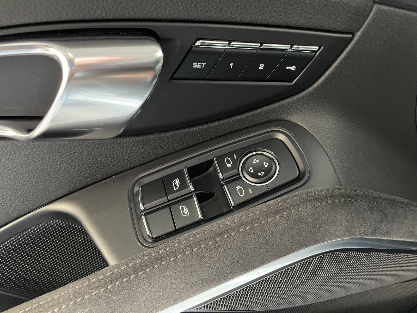 Porsche 991 Carrera 4 GTS d'occasion à Nîmes dans le Gard