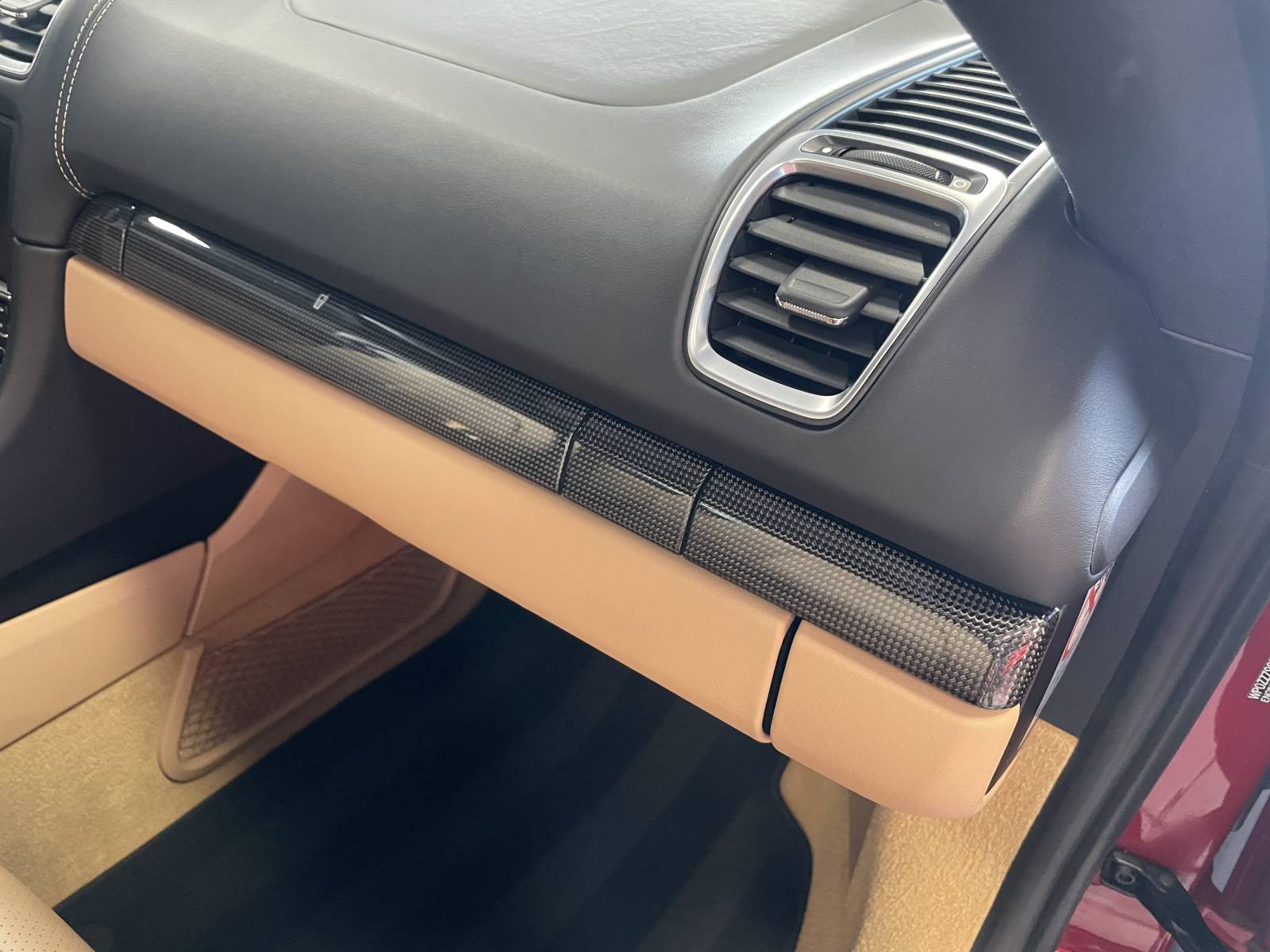 Ne manquez pas cette Porsche Cayman 981 GTS à Nîmes