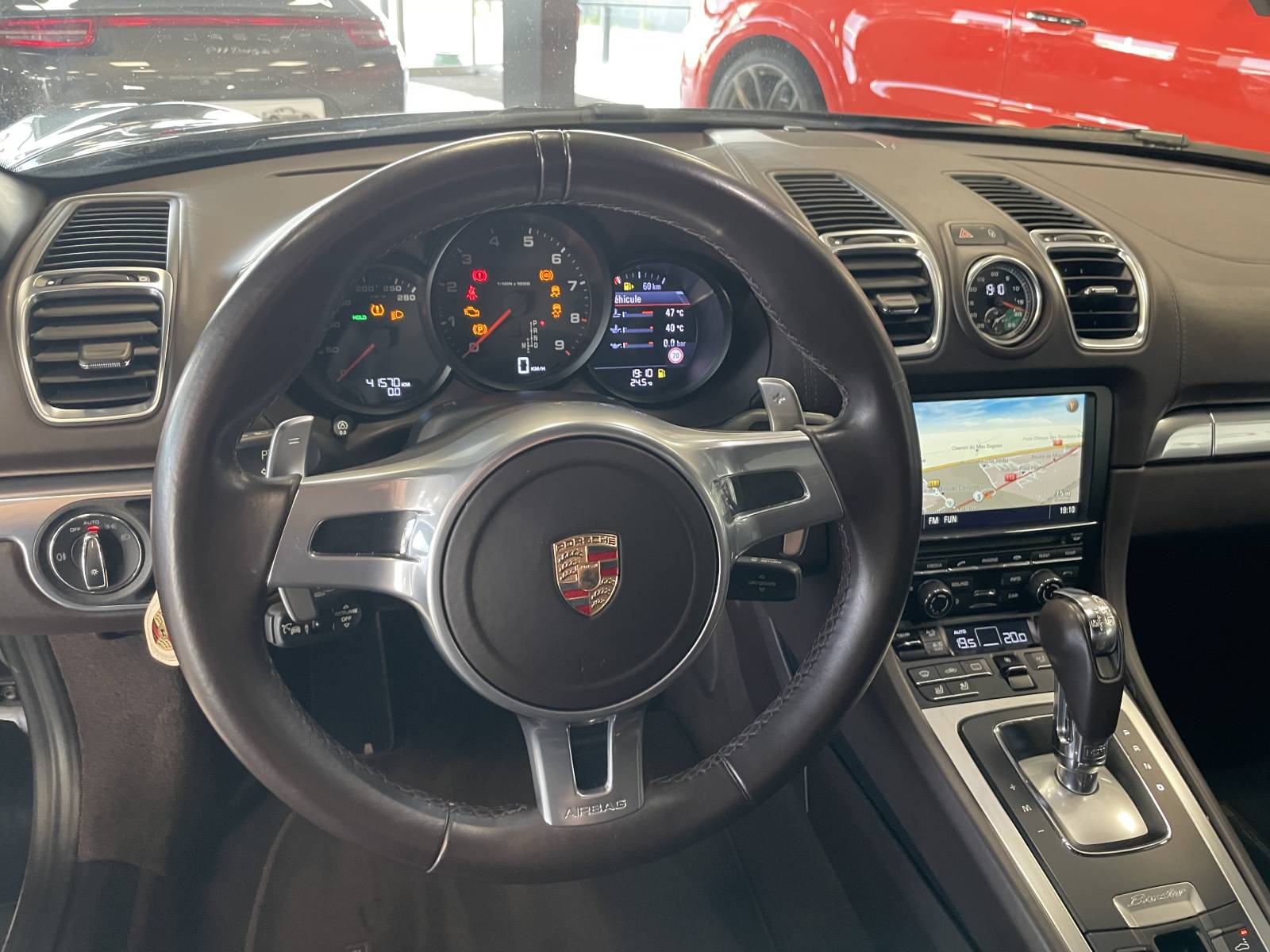 Nîmes : La ville idéale pour profiter d'une Porsche Boxster 981