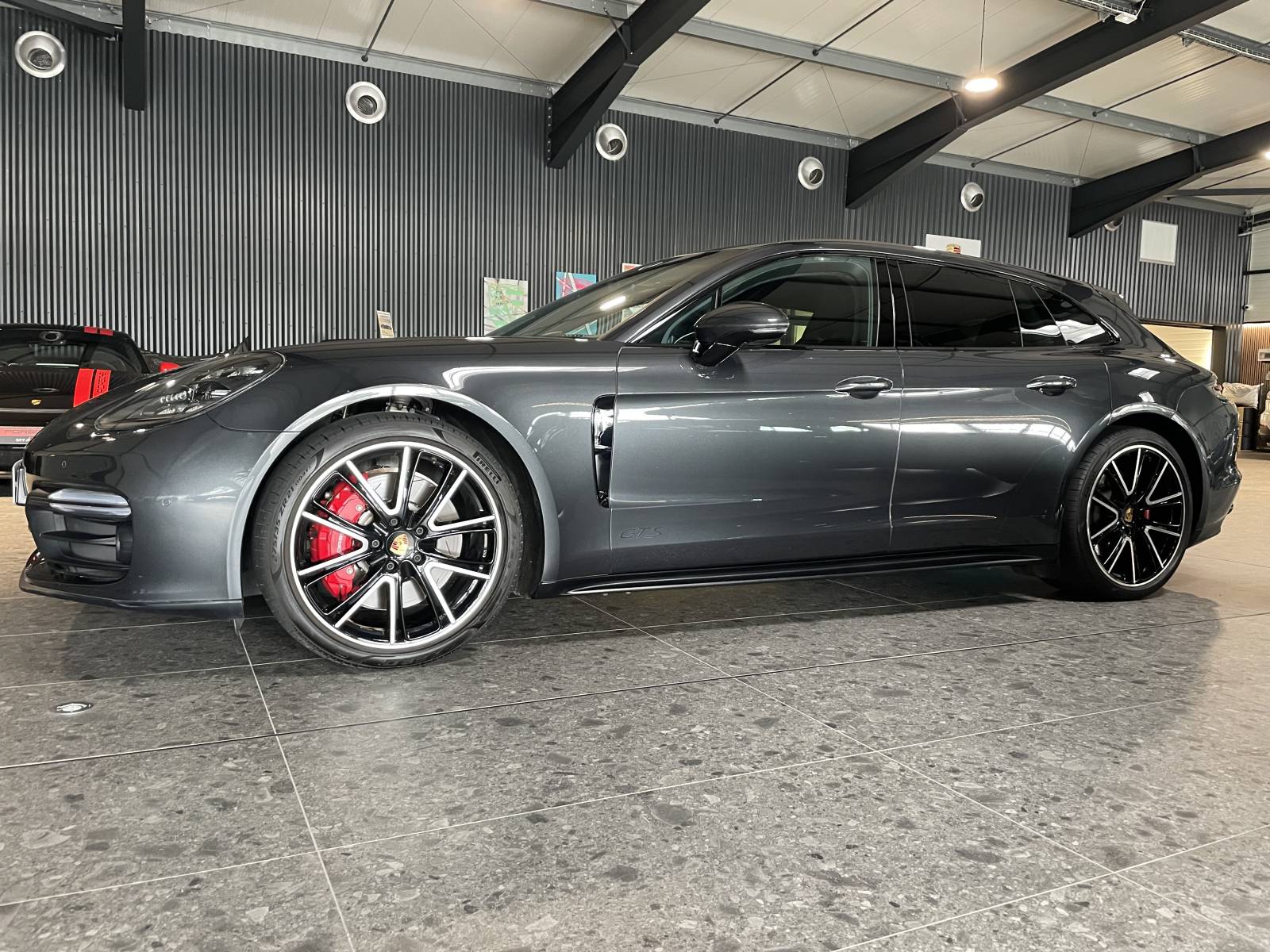 Porsche Panamera II Sport Turismo 4.0 V8 GTS d'occasion à la vente à Nîmes dans le Gard disponible chez MY DREAM CAR.