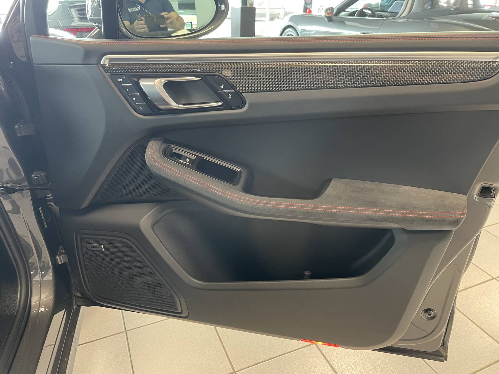  Luxe, performance et innovation : Le Macan, la quintessence de l'esprit Porsche.