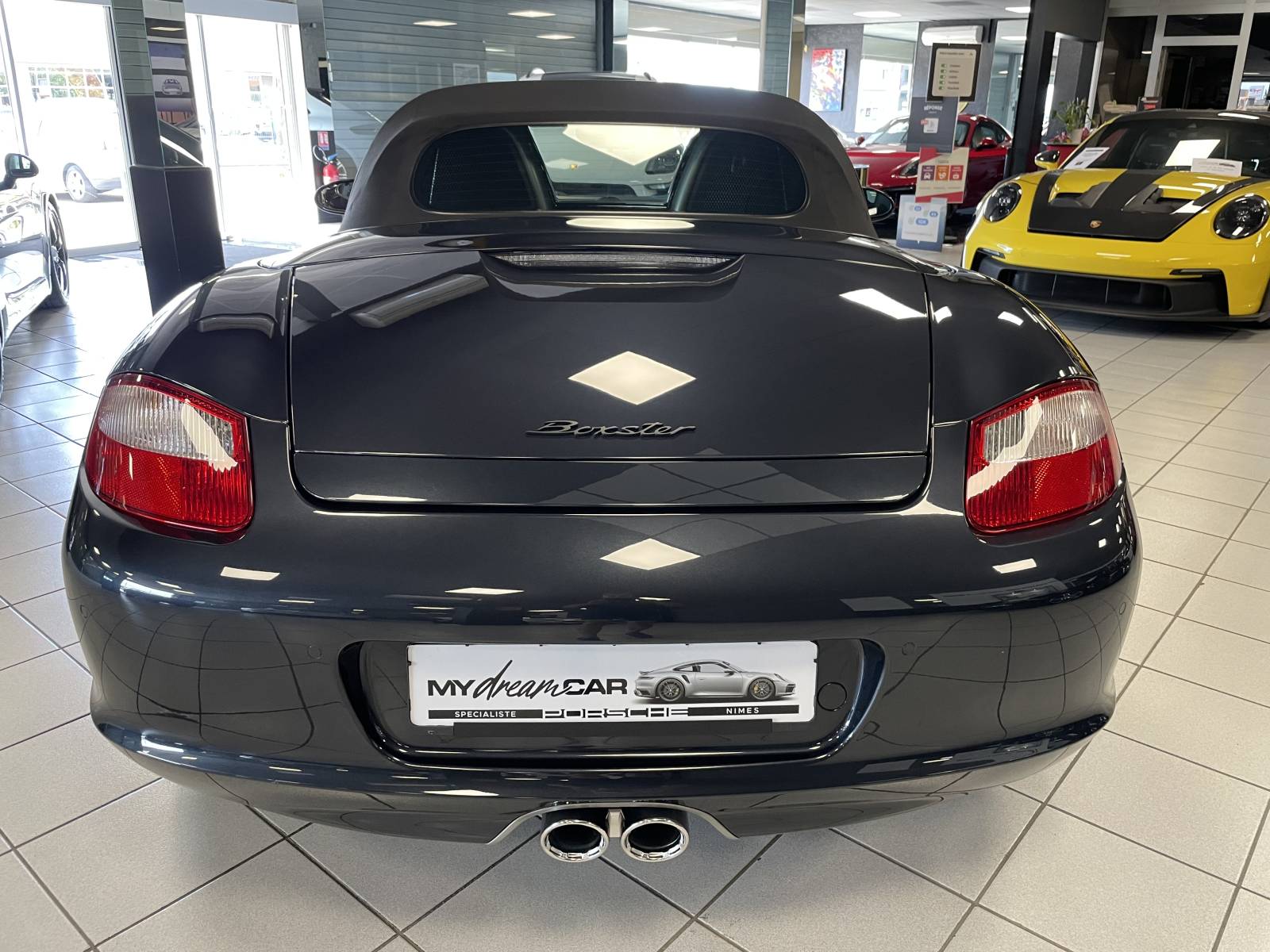 Offrez-vous le luxe d'un Porsche Boxster II 987 d'occasion à un prix imbattable à Nîmes.