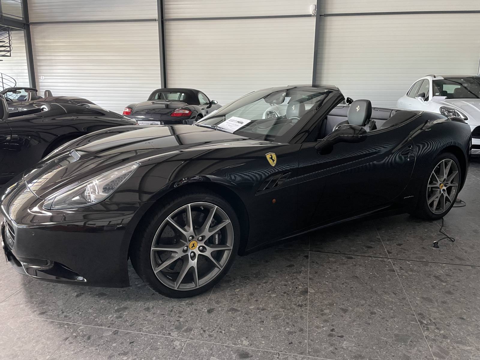 Ferrari California : Sportive italienne à vendre à Nîmes