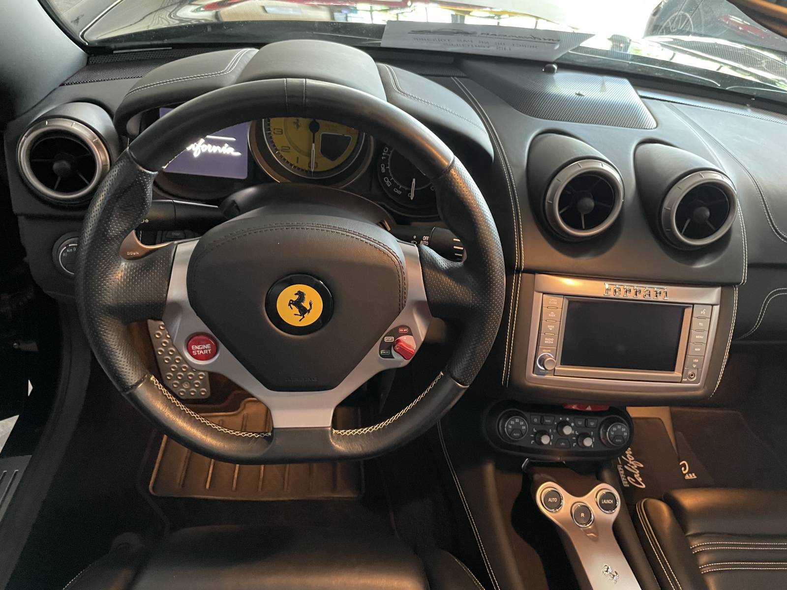 Ferrari California : Kilométrage faible, état irréprochable