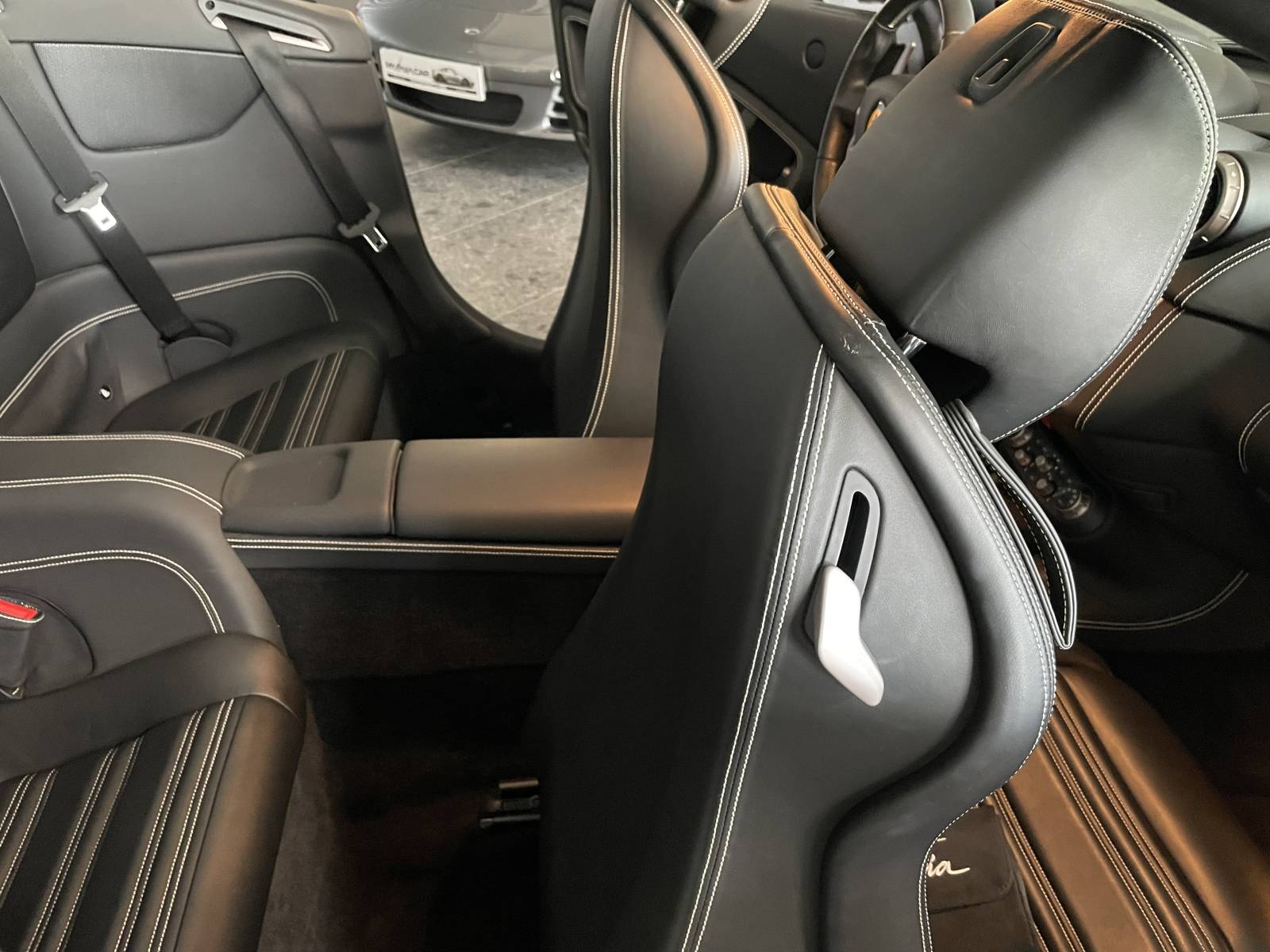 Ferrari California : Le cabriolet idéal pour les beaux jours