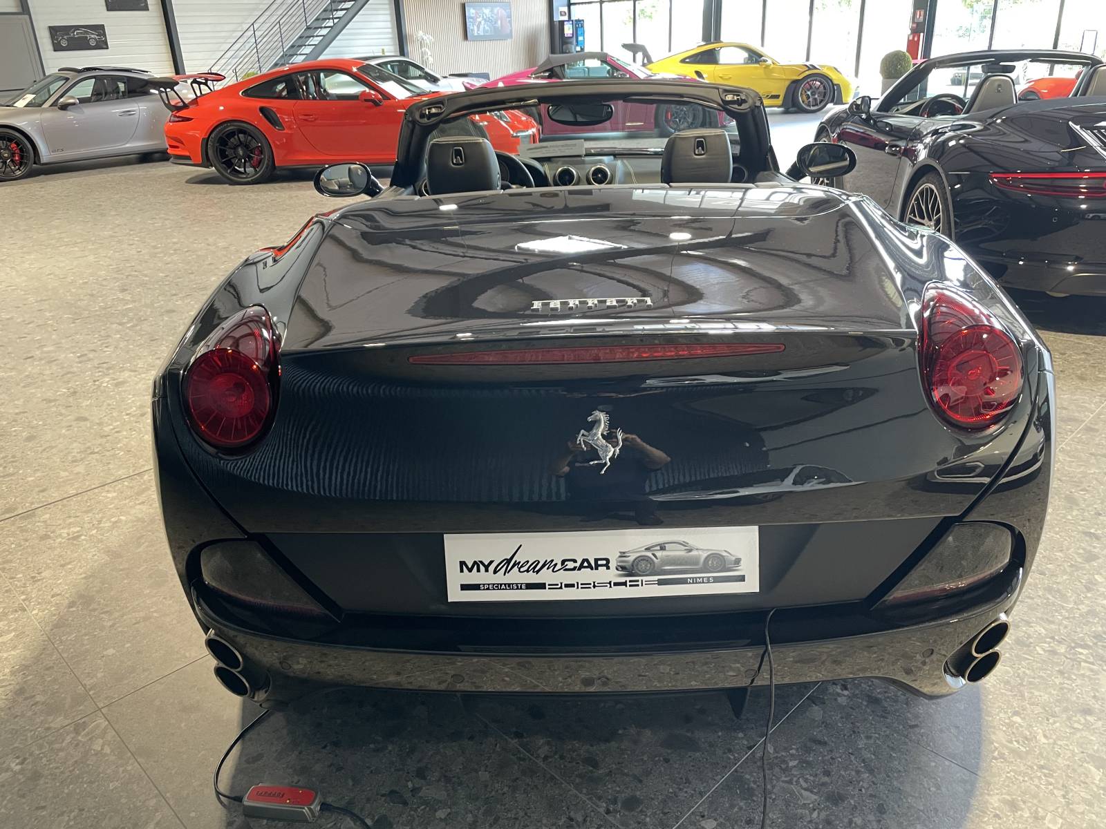 Investissez dans une légende : Ferrari California à Nîmes