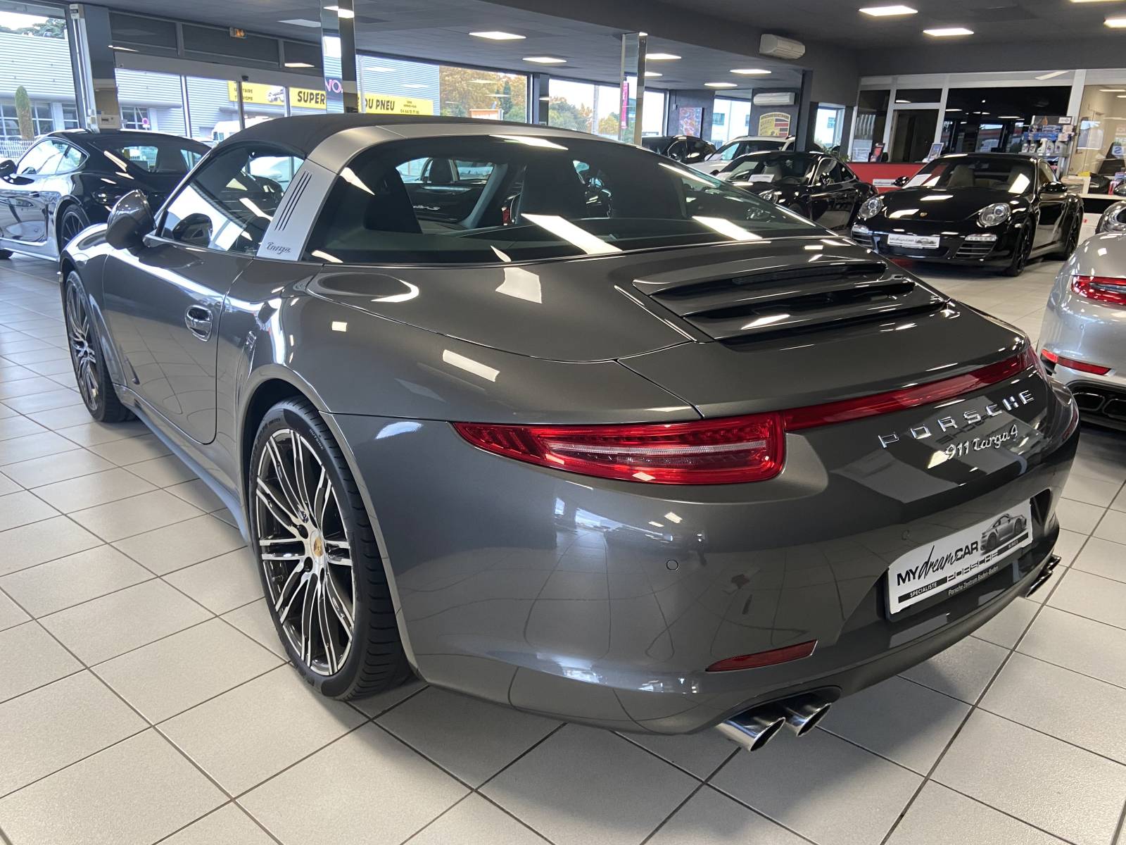 Acheter Porsche 991 Targa 4 à Nîmes dans le Gard.