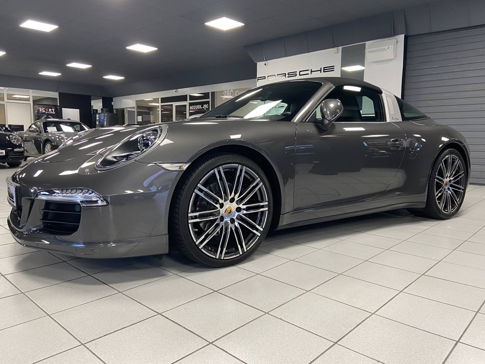 Acheter Porsche 991 Targa 4 à Nîmes dans le Gard.