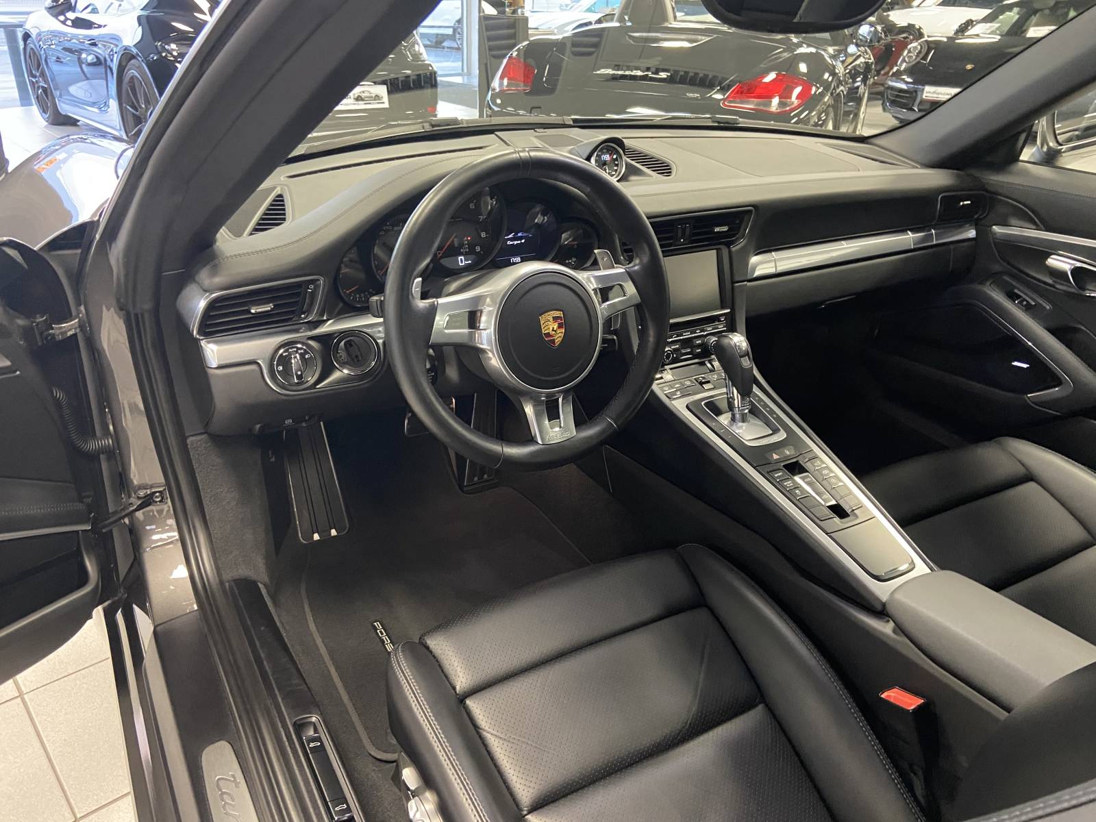 Acheter Porsche 991 Targa 4 à Nîmes dans le Gard.