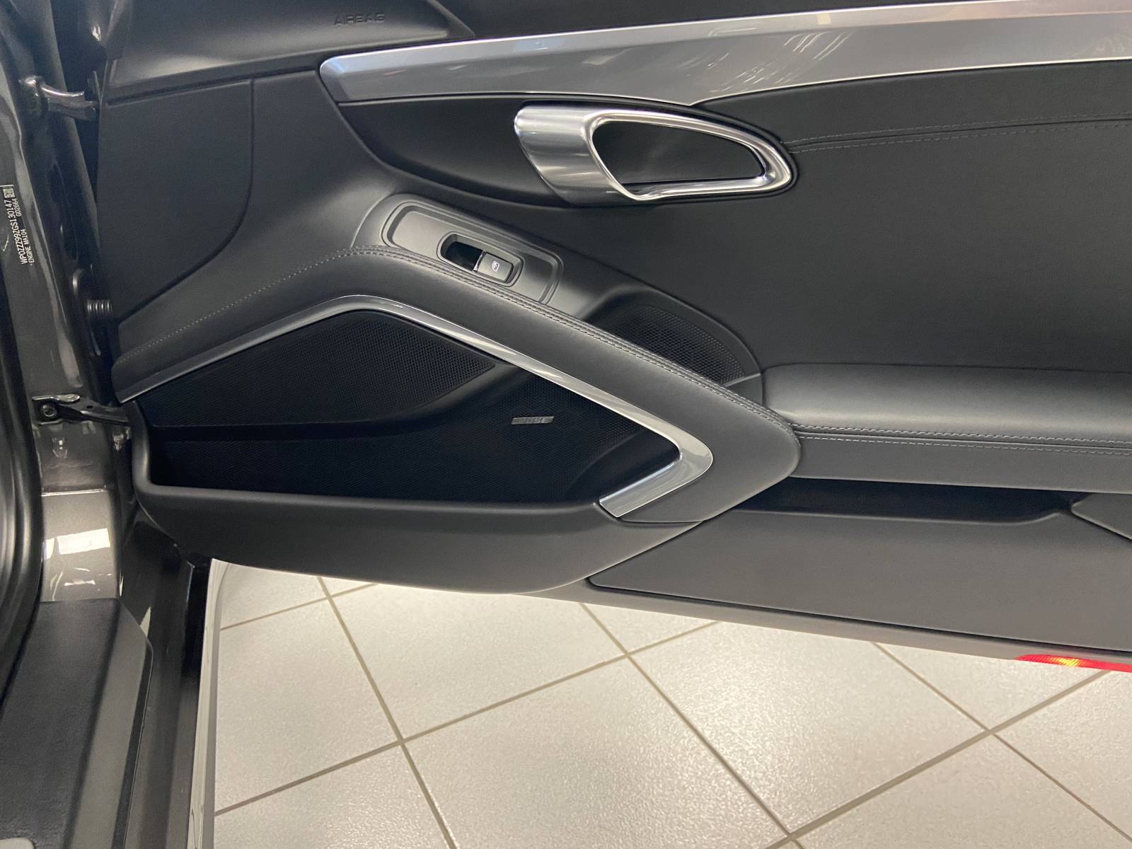 Recherchez votre Porsche Targa 4 PDK 991 d'occasion idéale à Nîmes