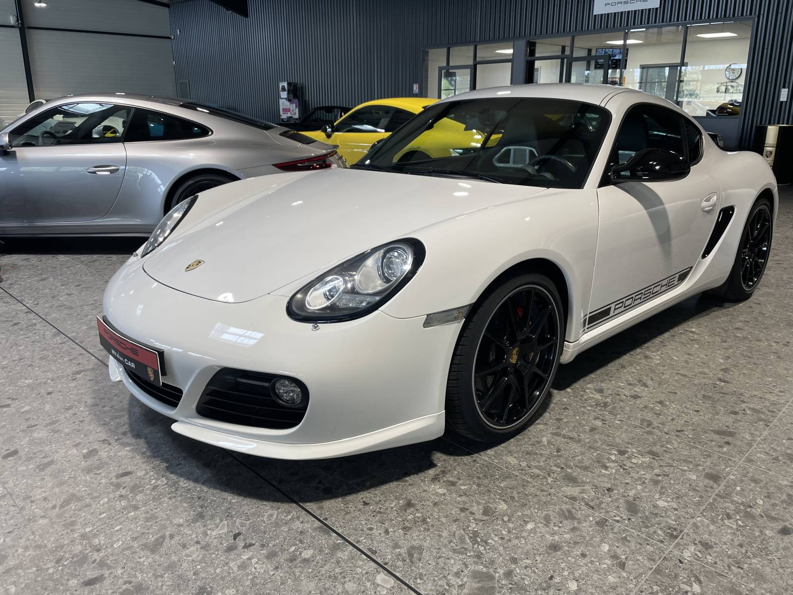 Concessionnaire Porsche à Nîmes dans le Gard – Découvrez nos modèles exclusifs.