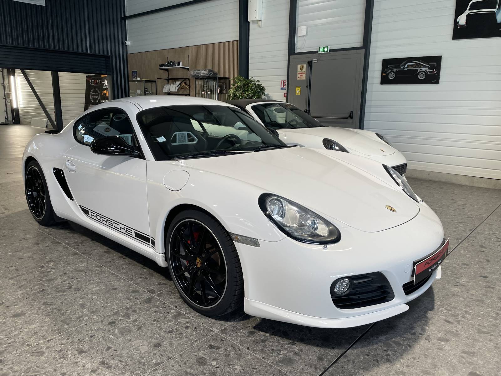 Cayman R 987 d'occasion : Un bijou allemand à découvrir dans le Gard