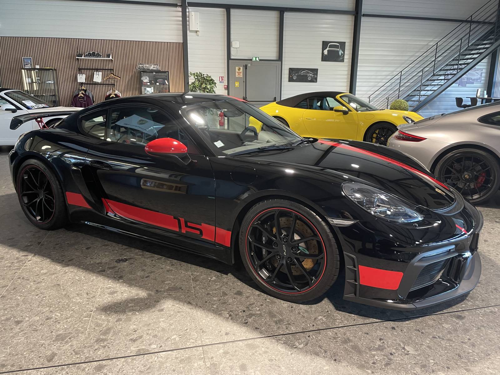 Porsche 718 Cayman GT4 disponible d’occasion à Nîmes, Gard (30)