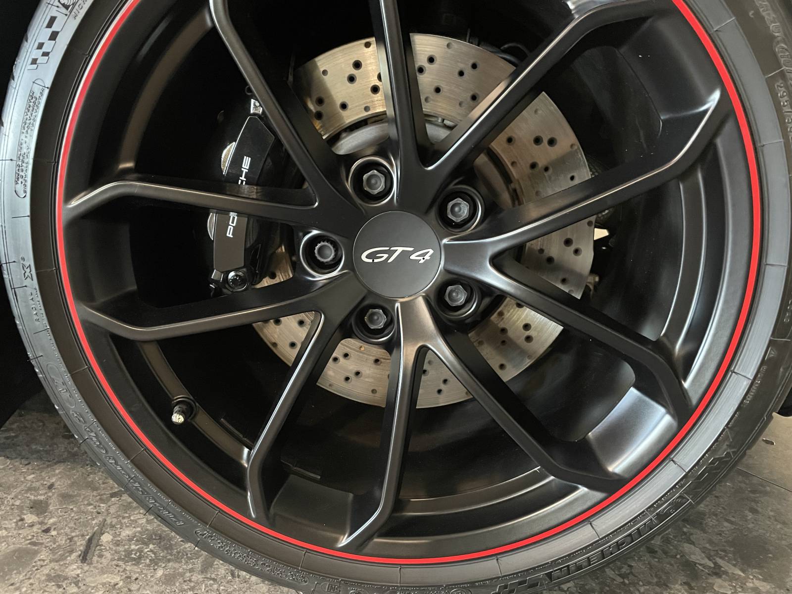 Rare occasion : Porsche Cayman GT4 à vendre à Nîmes chez My Dream Car