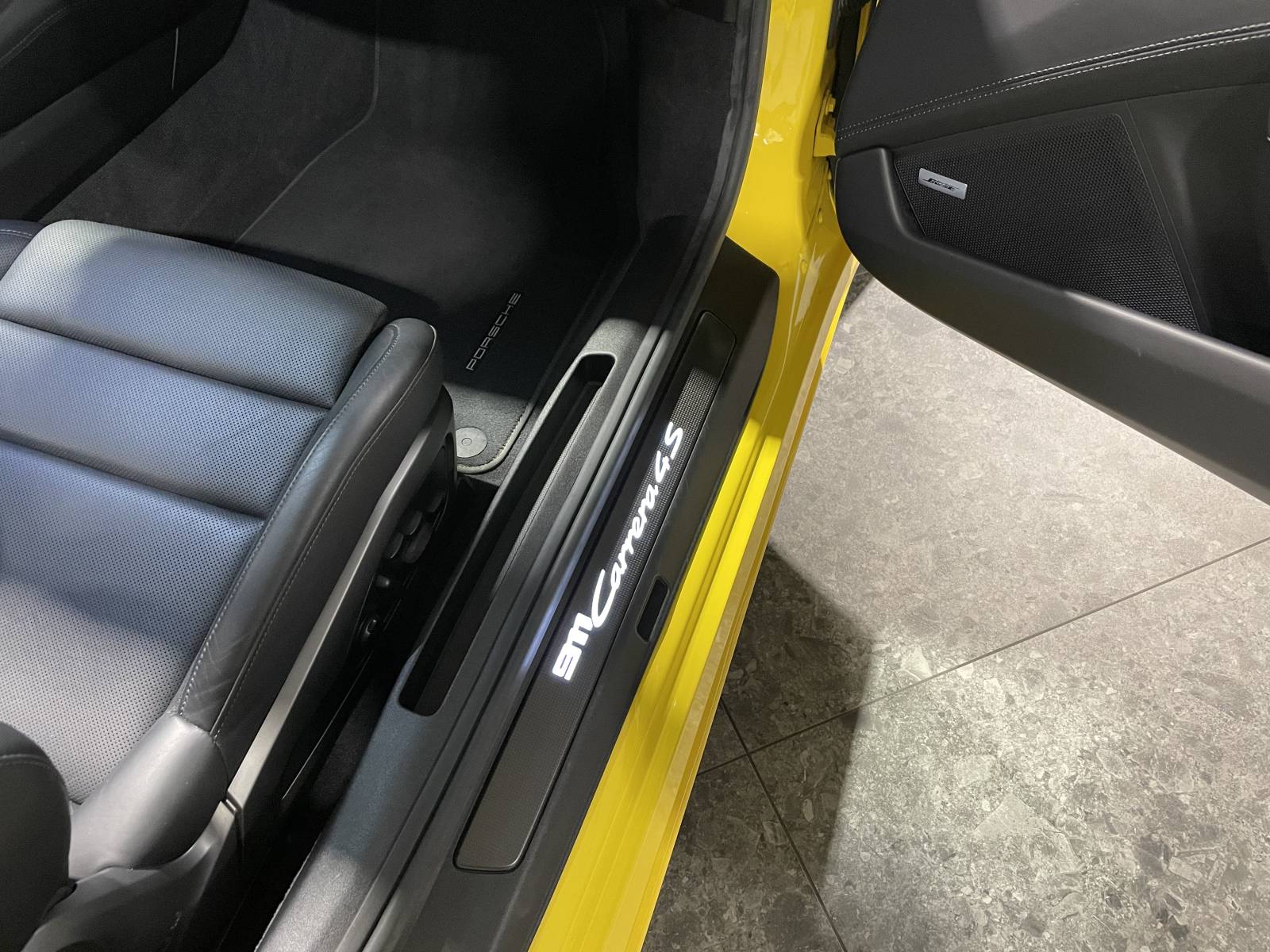 Un nouveau chapitre s'écrit : Acquérir une Porsche 992 Carrera 4S Cabriolet.