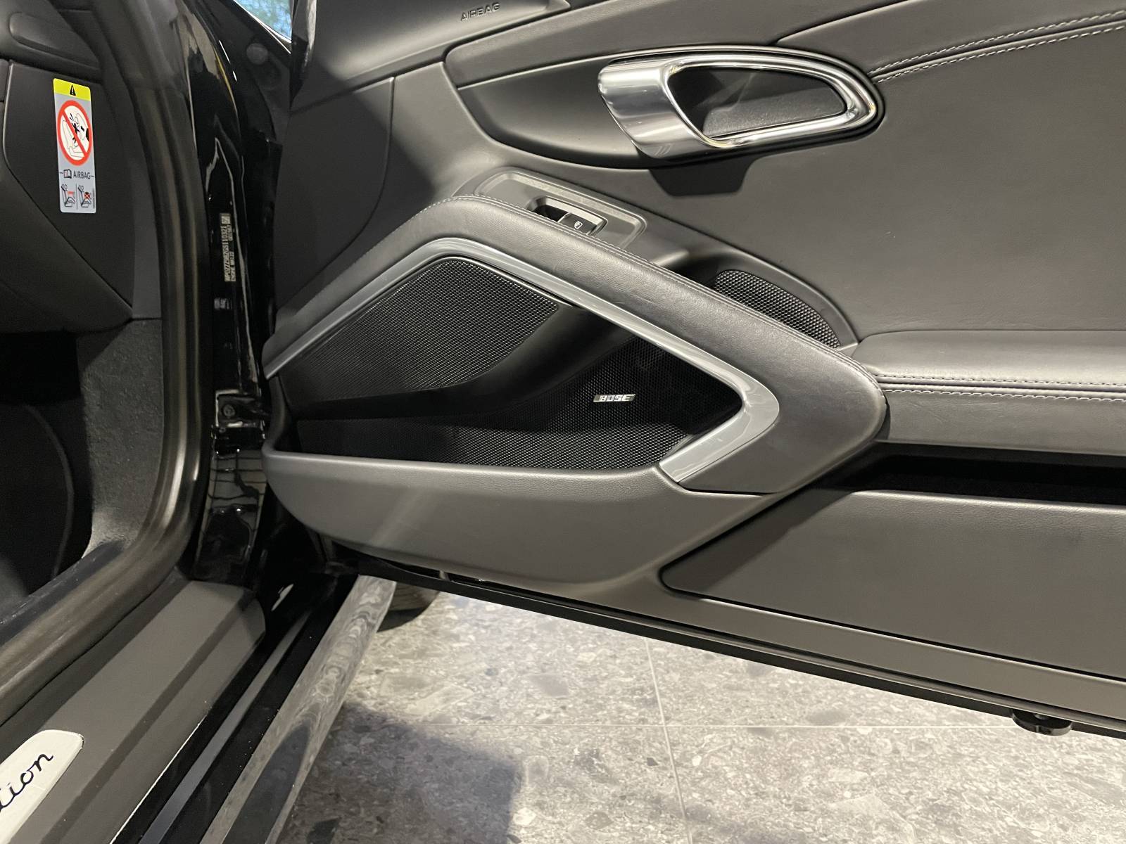 Porsche Boxster 981  Black Edition d'occasion à la vente à Nîmes dans le Gard