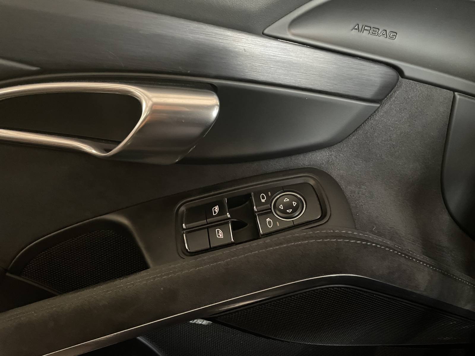 Disponible dès maintenant chez MY DREAM CAR à Nîmes.