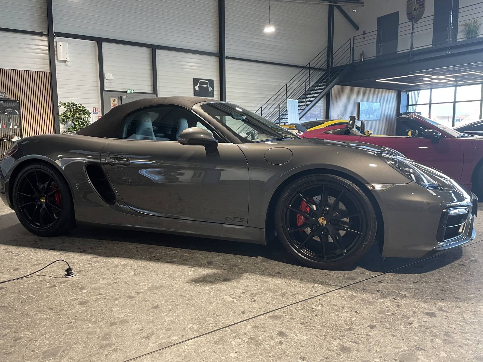 Disponible dès maintenant chez MY DREAM CAR à Nîmes.