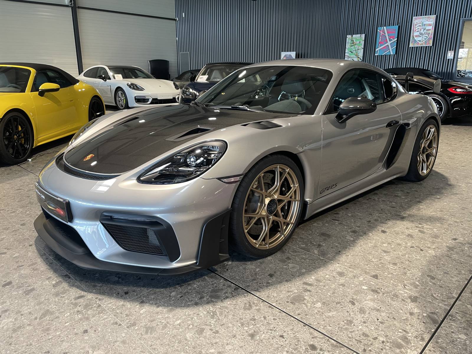 Garage Porsche spécialisé en entretien et réparation à  Avignon 84 dans le Vaucluse