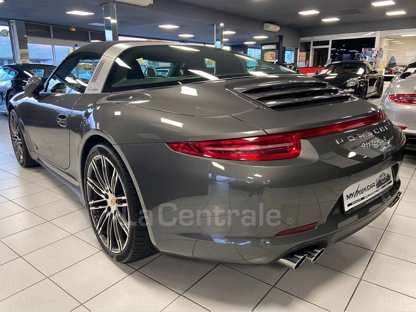 Vente d'une Porsche 911 dans notre garage à Nîmes dans le Gard