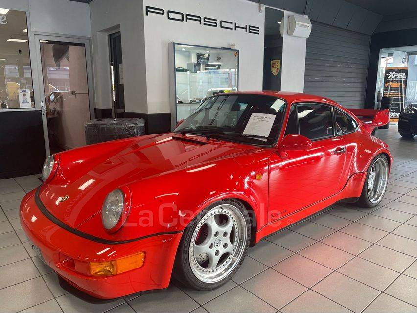 Louer une Porsche pour un événement spécial à  Salon-de-Provence 13 en PACA