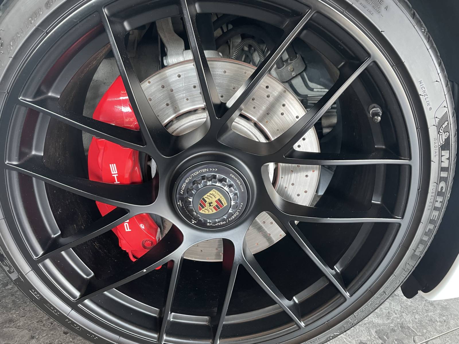 Photos Porsche 911 991 Phase 2  Carrera GTS d’occasion – Annonce située à Nîmes (30)