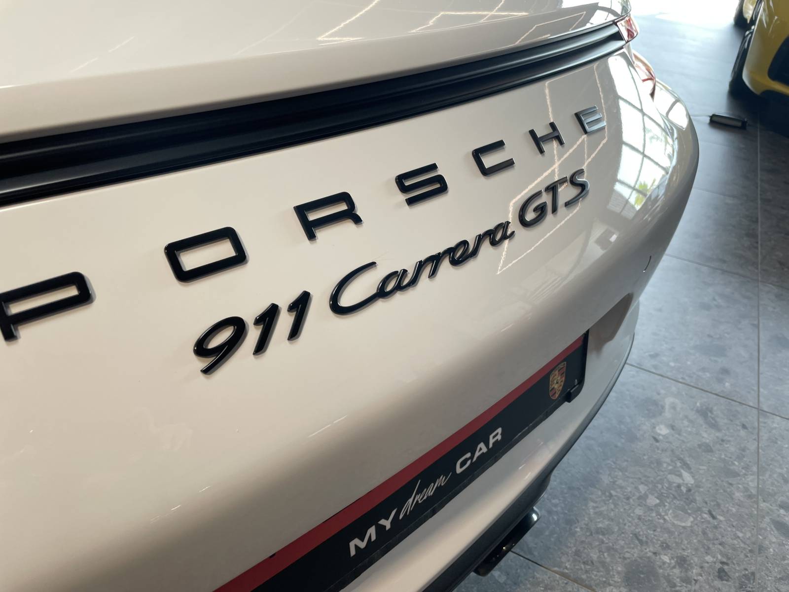 Porsche 911 Type 991 Phase 2  Carrera GTS disponible à Nîmes – Occasion premium dans le Gard