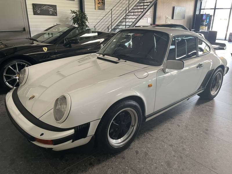 Porsche 911 3.2 Carrera disponible immédiatement chez MY DREAM CAR – Nîmes